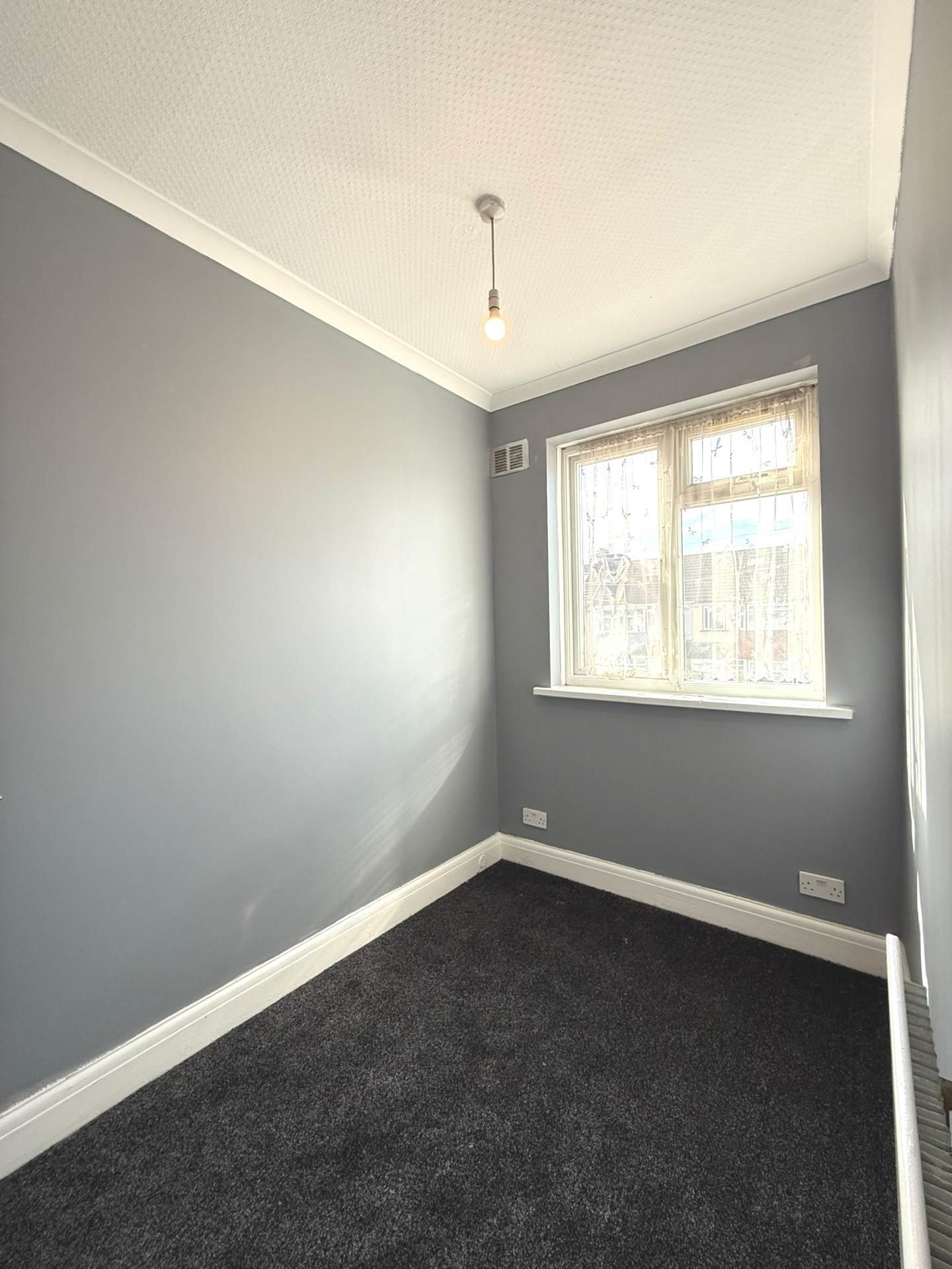 Greenland Crescent, Southall, Image 7