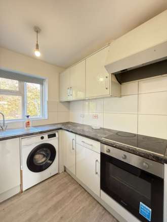 Pinn Close, Cowley, Image 7