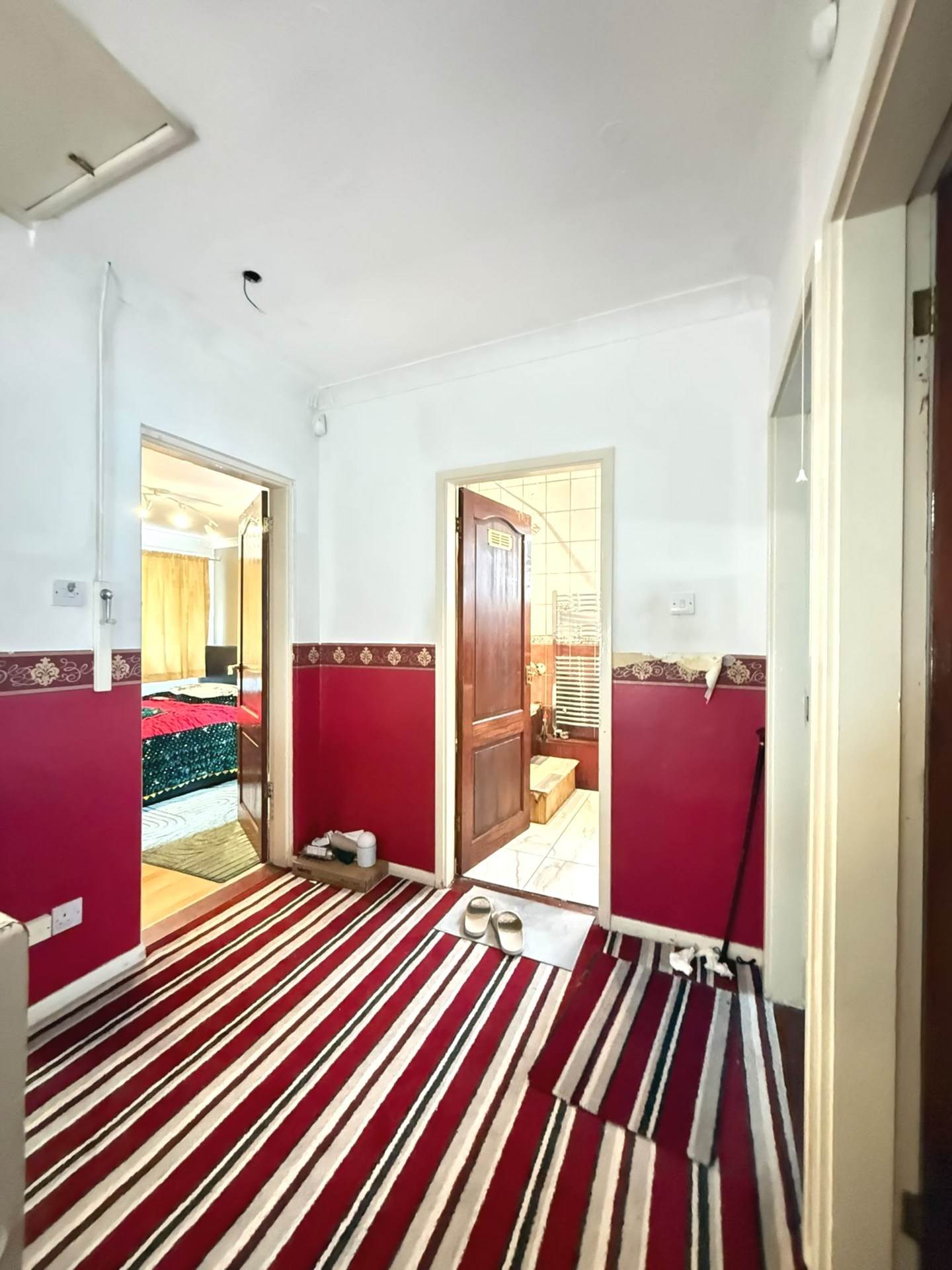Ferraro Close, Heston, Image 6