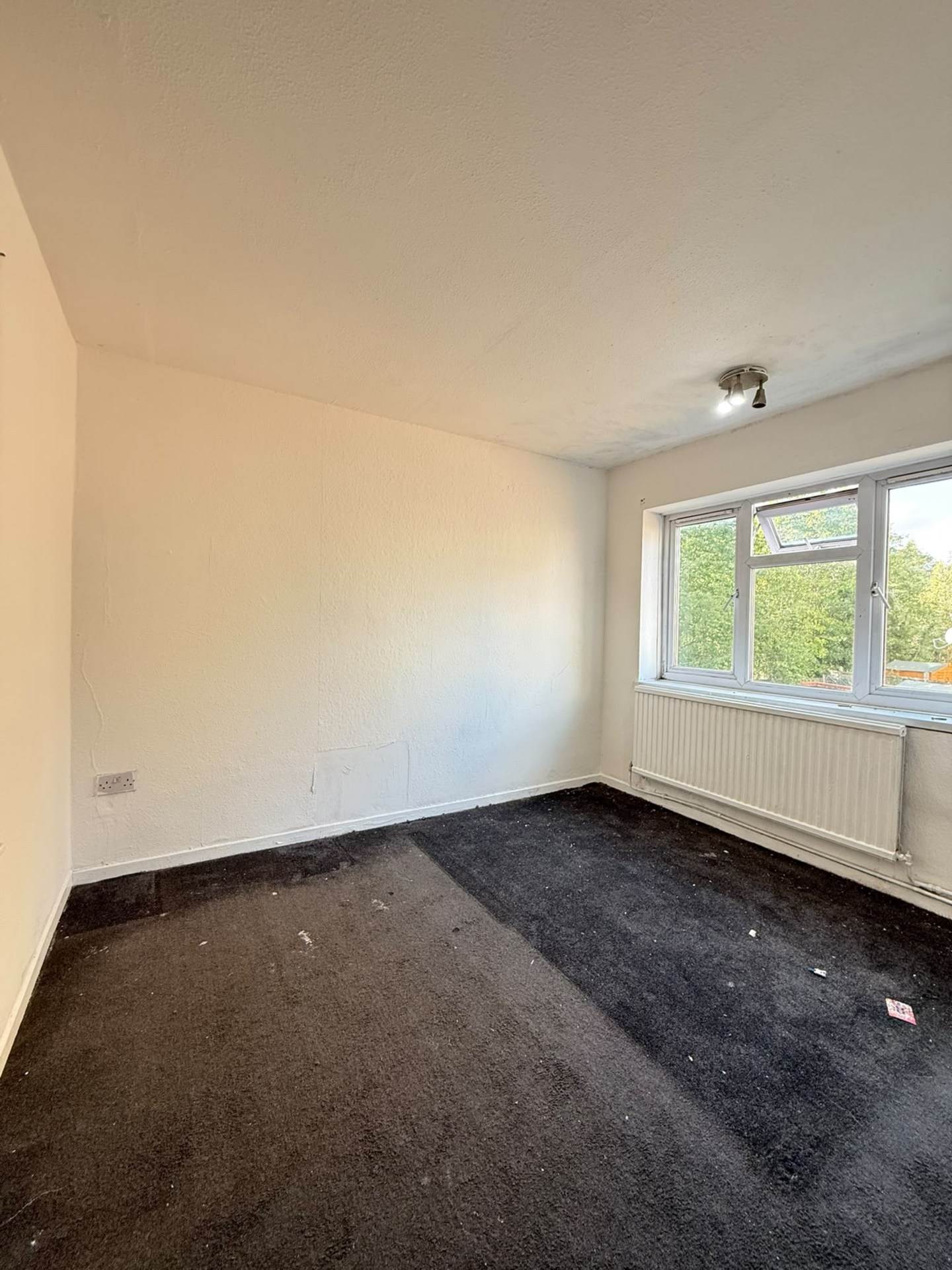 Baird Avenue, Southall, Image 10