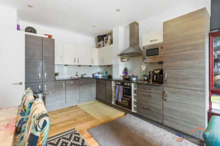 Clayton Road, Hayes, Image 3