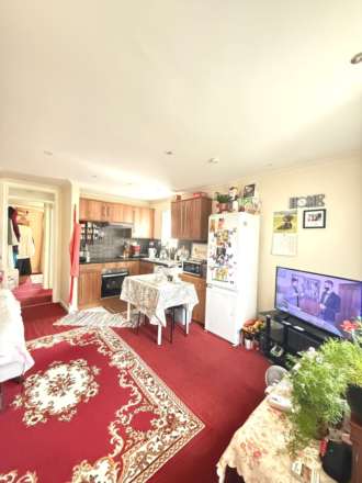 Property For Rent Helmsdale Close, Hayes