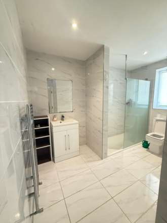 Coldharbour L, Hayes, Image 6