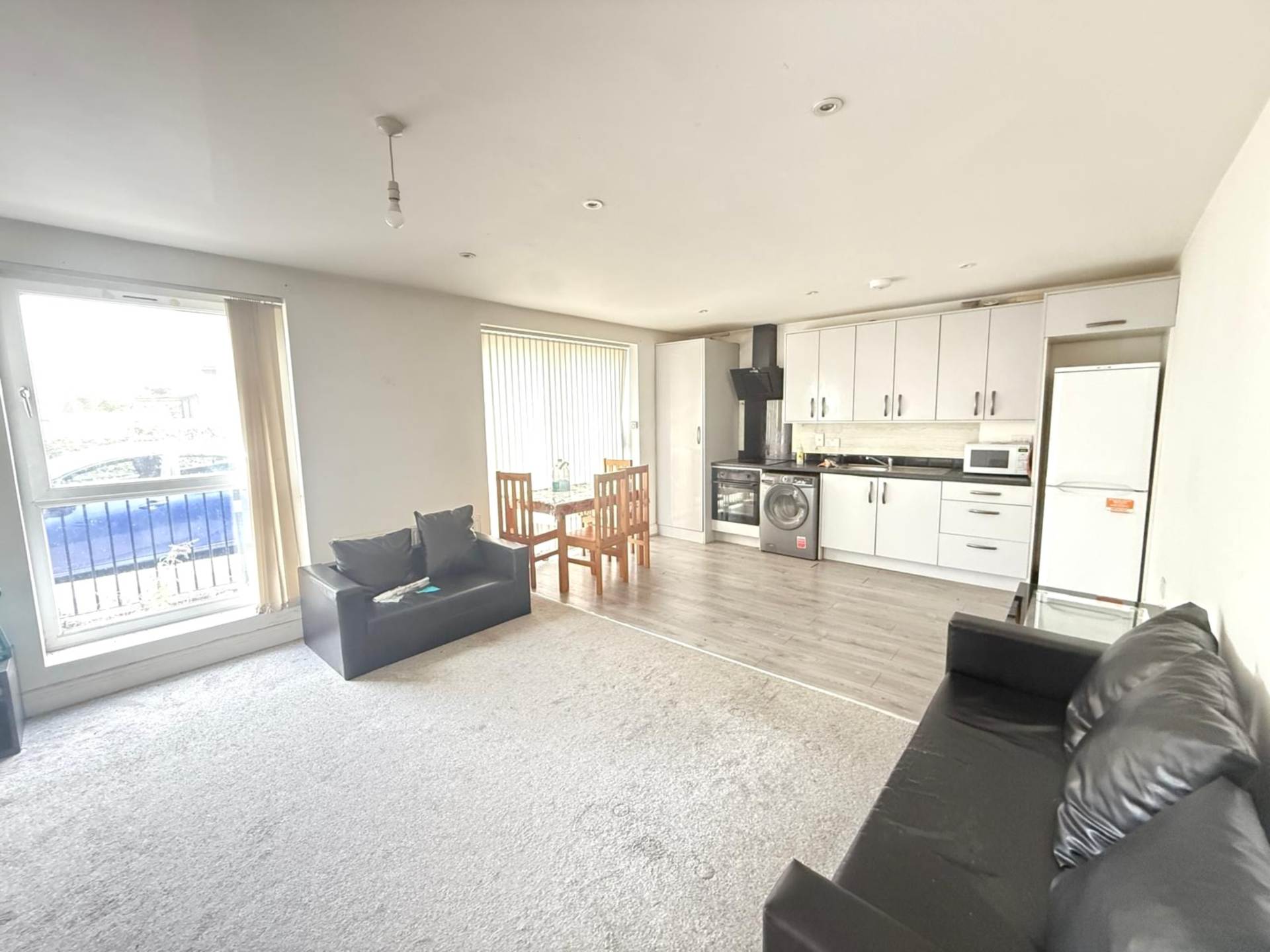 Coldharbour L, Hayes, Image 1