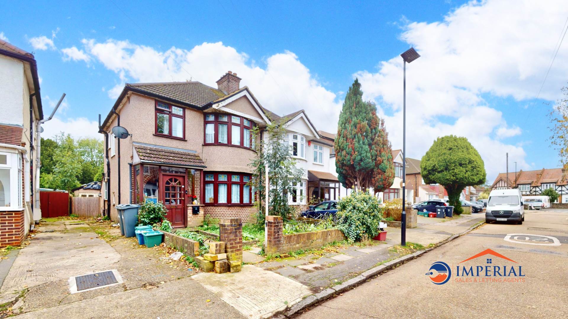Old Cote Drive, Heston, Hounslow, Image 1