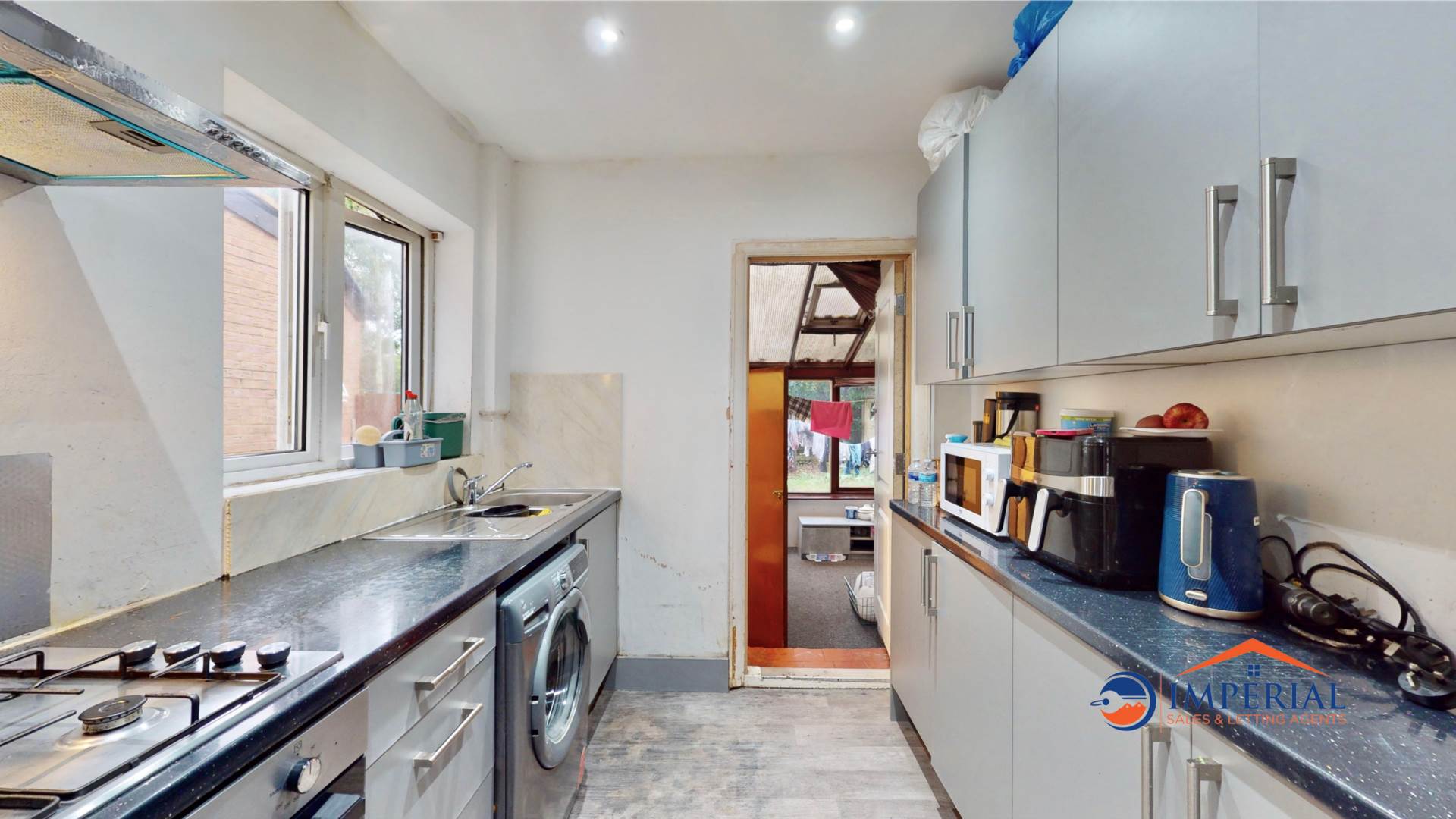 Old Cote Drive, Heston, Hounslow, Image 4