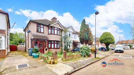Old Cote Drive, Heston, Hounslow, Image 1