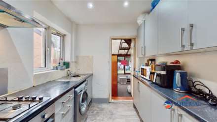 Old Cote Drive, Heston, Hounslow, Image 4