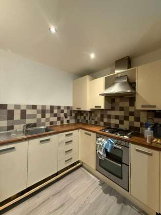 Property For Sale Drapers Field, Coventry