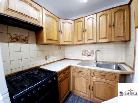 Lansbury Drive, Hayes, Image 3