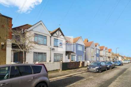 Property For Sale Northcote Avenue, Southall