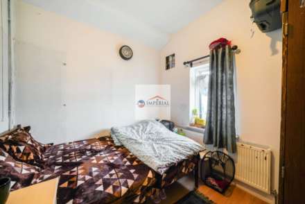 Northcote Avenue, Southall, Image 10