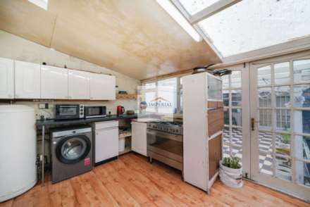 Northcote Avenue, Southall, Image 8