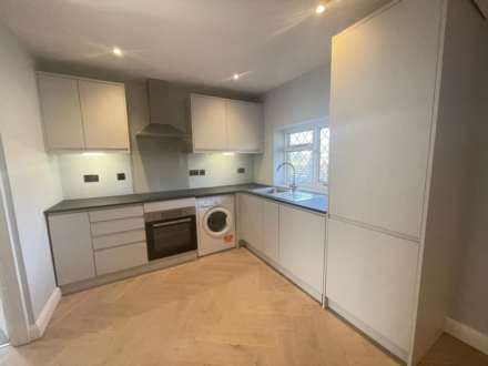 Kingswick Dr, Sunninghill, Image 1