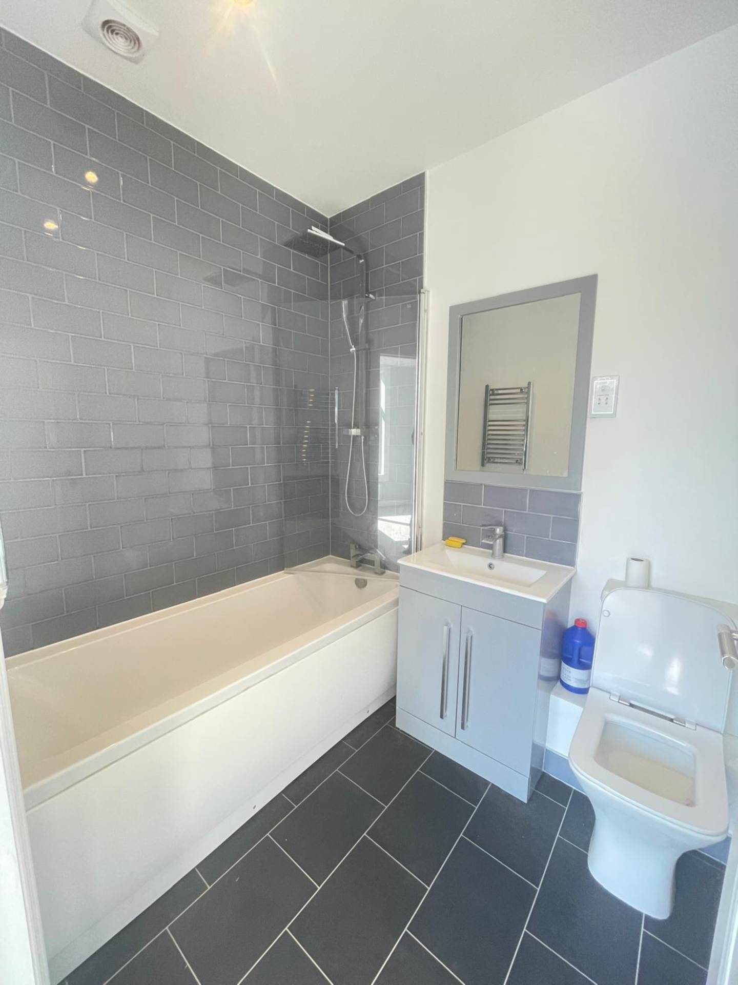 Kingswick Dr, Sunninghill, Image 3