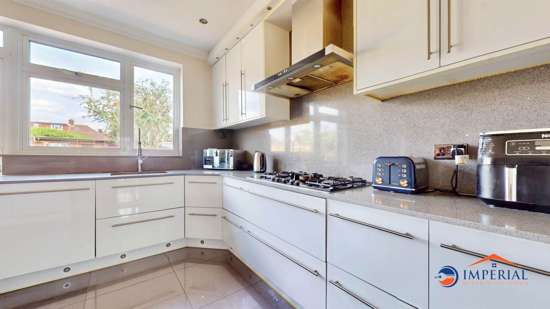 Burnsway, Hounslow, Image 13