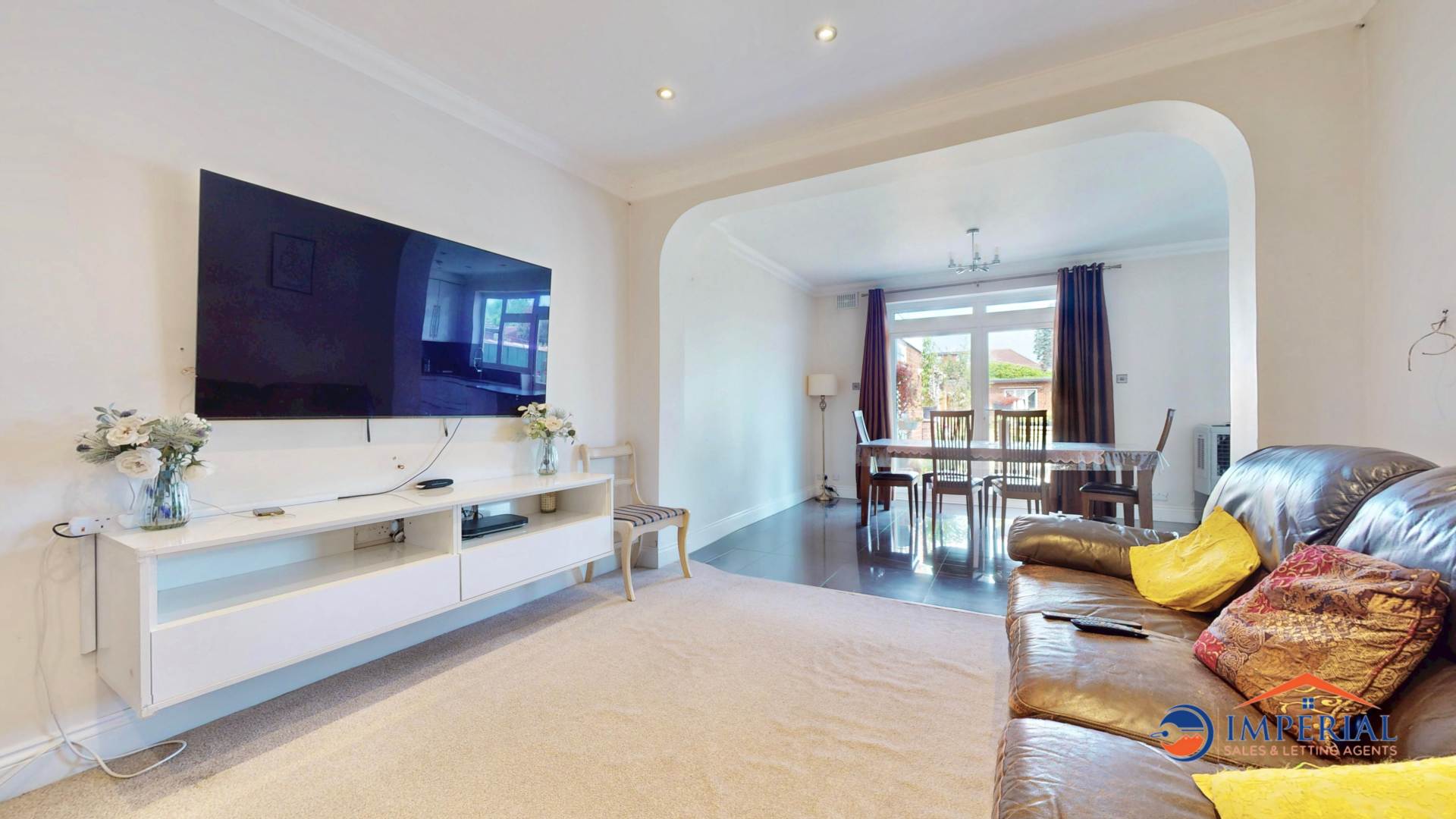 Burnsway, Hounslow, Image 5
