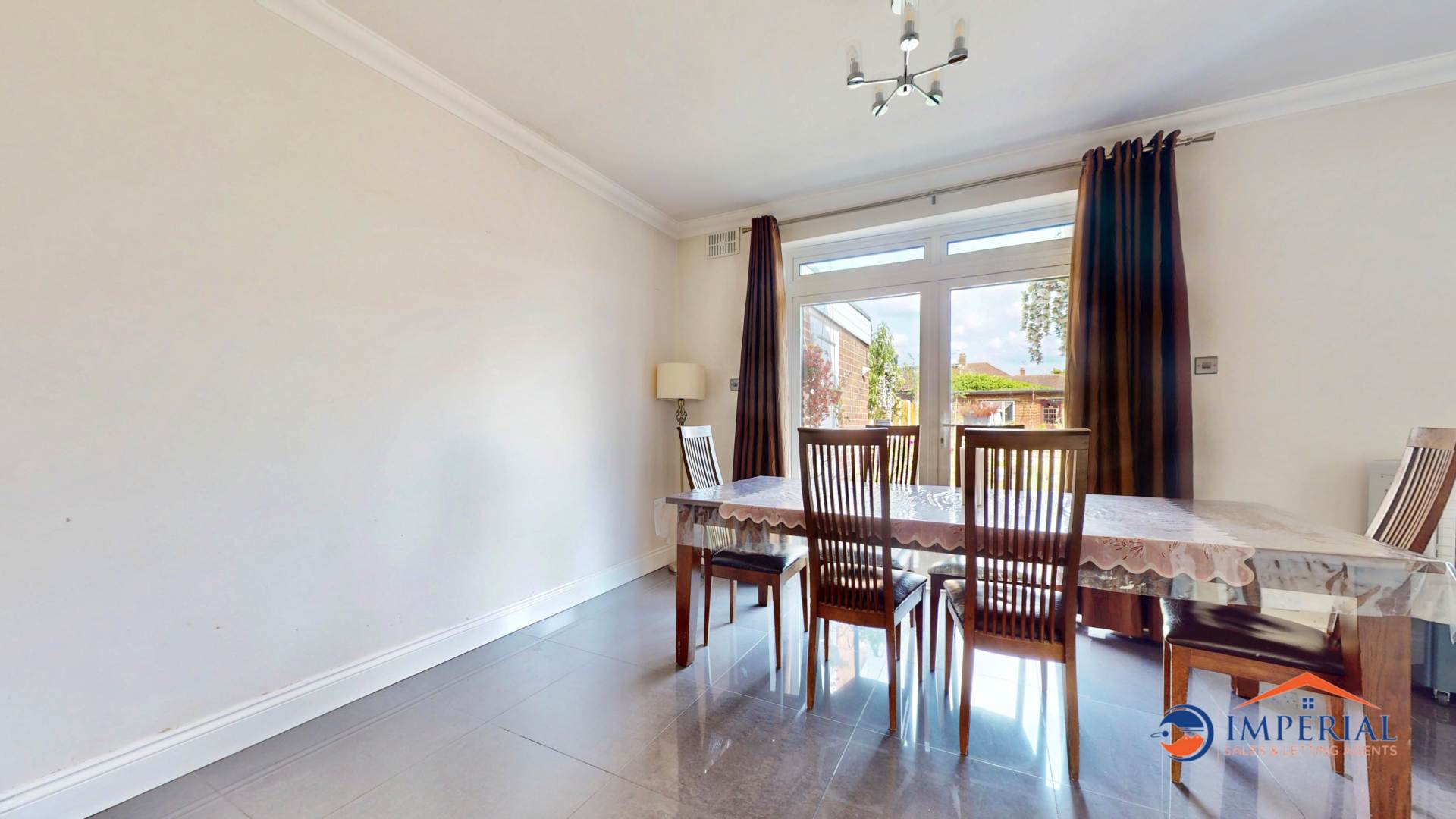 Burnsway, Hounslow, Image 7