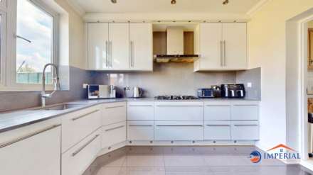 Burnsway, Hounslow, Image 10