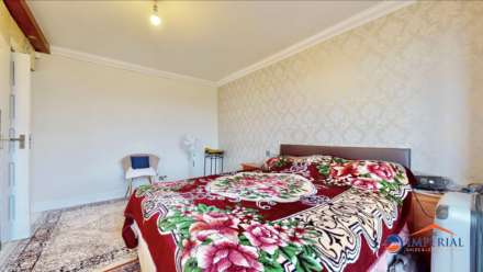 Burnsway, Hounslow, Image 17