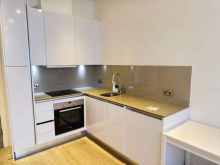 Property For Rent Wellington Street, Slough