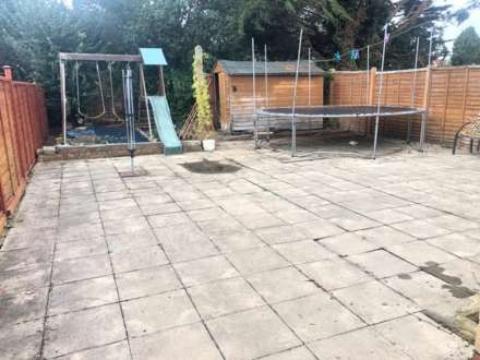 New Peachey Lane, Uxbridge, Image 9