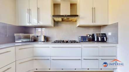Burnsway, Hounslow, Image 10