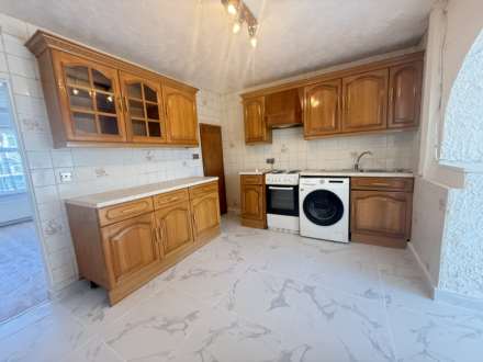Property For Rent Osborne Avenue, Stanwell, Staines Upon Thames