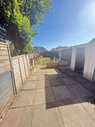 Osborne Avenue, Stanwell, Image 9