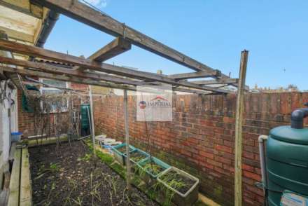 Northcote Avenue, Southall, Image 14