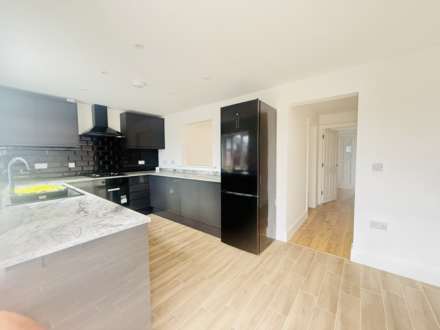 Property For Rent Grange Way, Iver