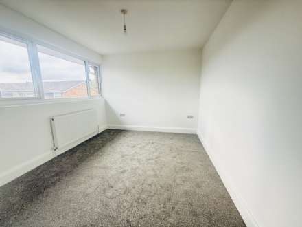 Grange way ,Iver,Slough, Image 10