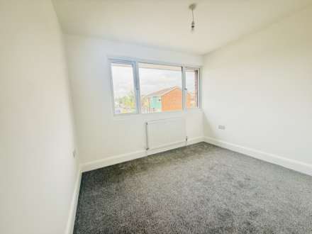 Grange way ,Iver,Slough, Image 13