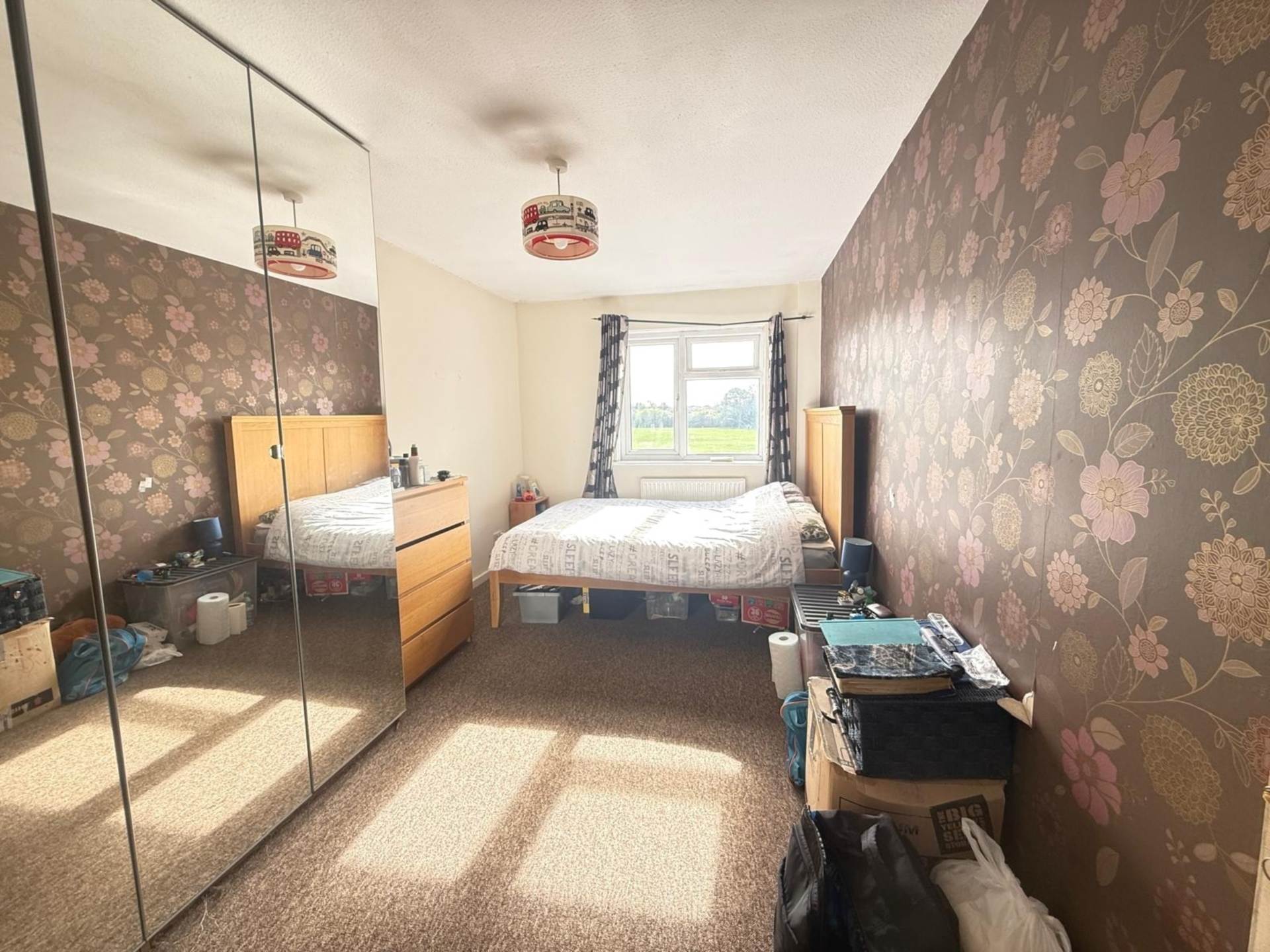 Pope Close, Feltham, Image 3