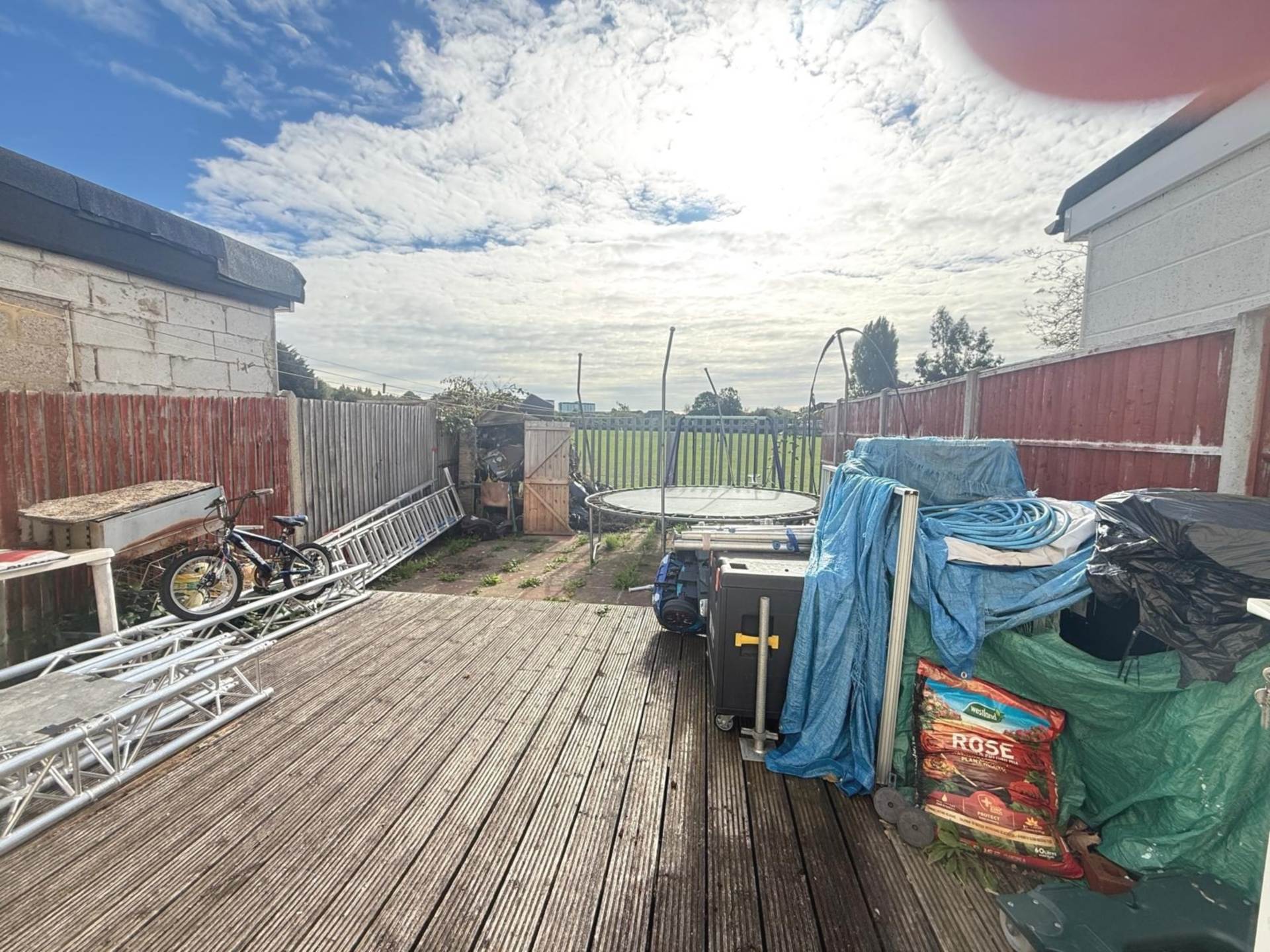 Pope Close, Feltham, Image 6