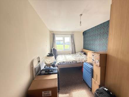 Pope Close, Feltham, Image 5