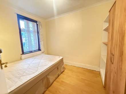 Gordon Road, Southall, Image 4