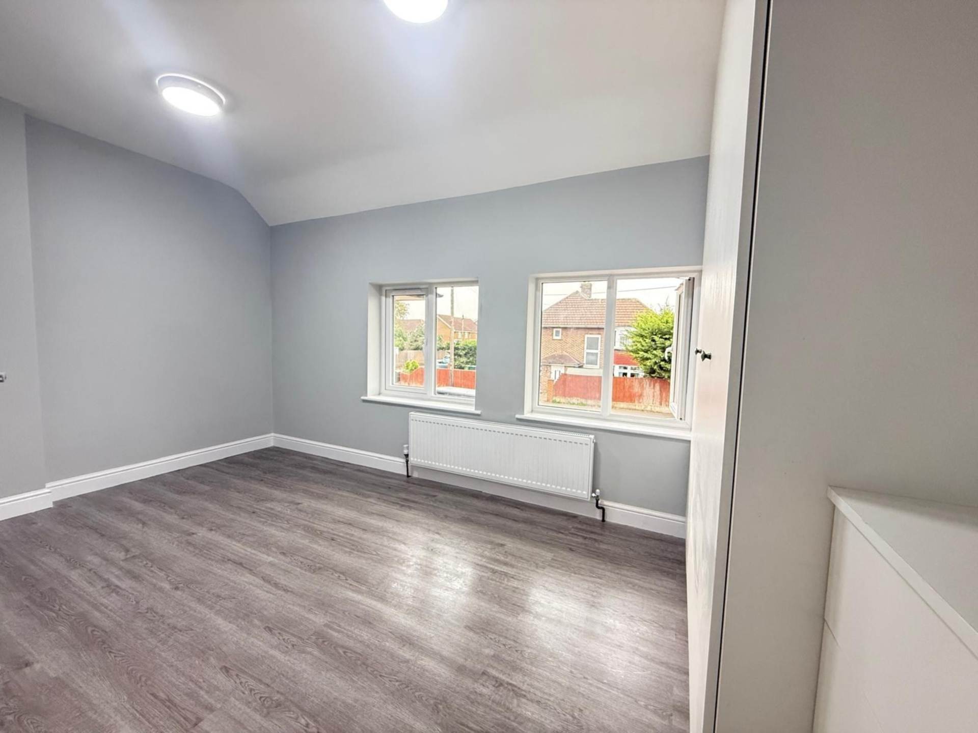 Station Crescent, Ashford, Image 7