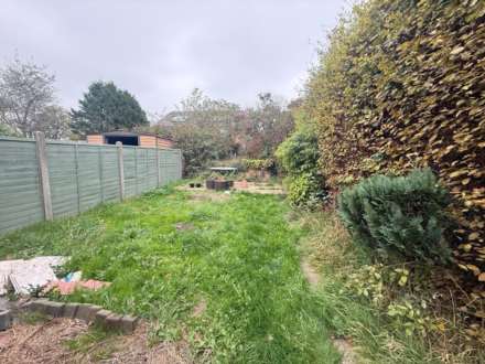 Station Crescent, Ashford, Image 12