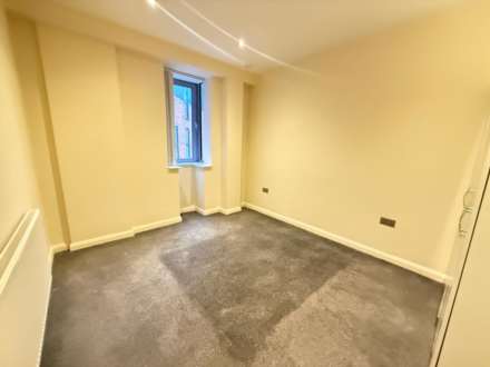 Property For Rent High Street, Camberley