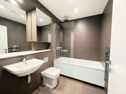 Lampton Road, Hounslow, Image 4