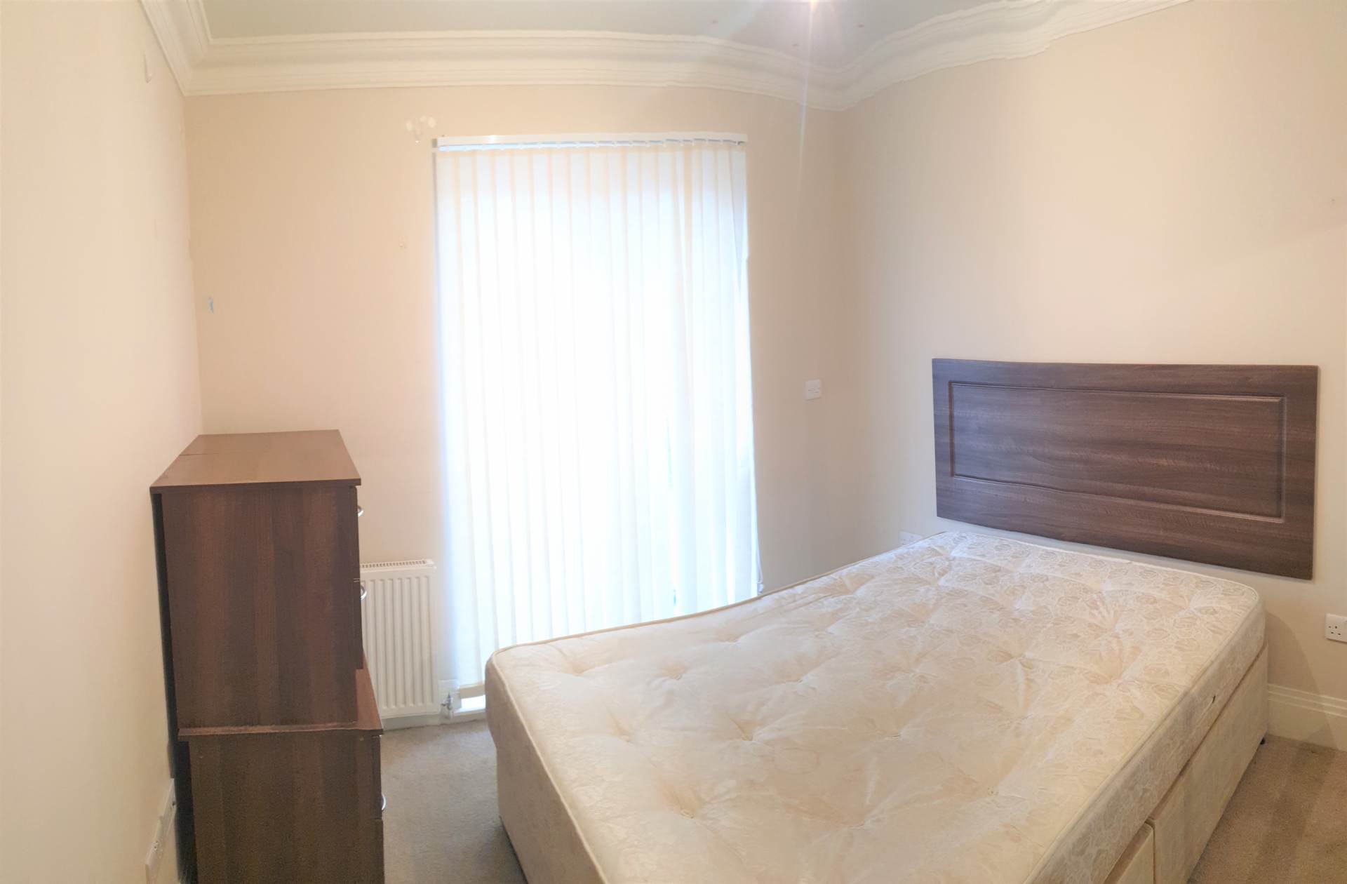 Reet Gardens, Slough, Image 4