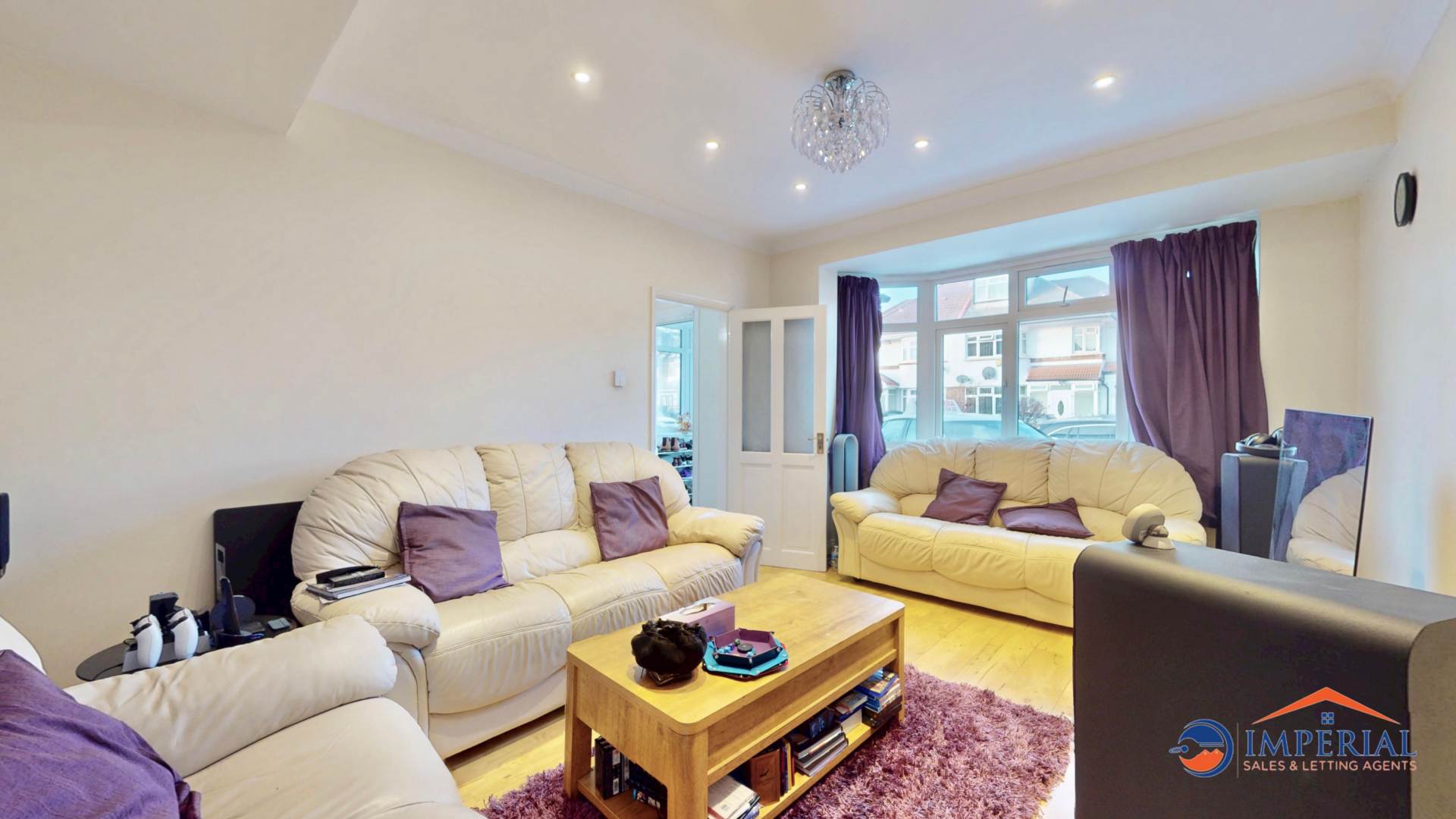 Crosslands Avenue, Norwood Green, Image 2