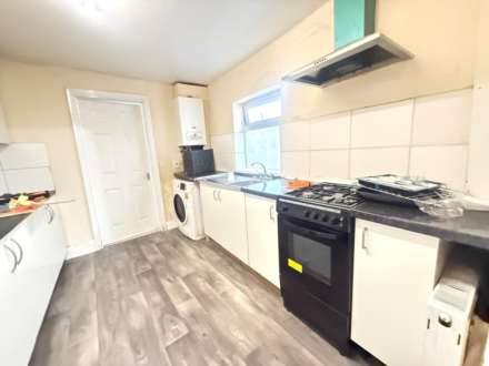 Spencer Street, Southall, Image 2