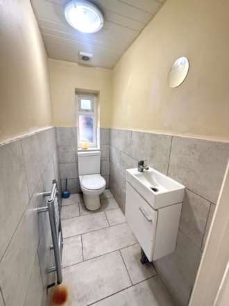 Spencer Street, Southall, Image 7