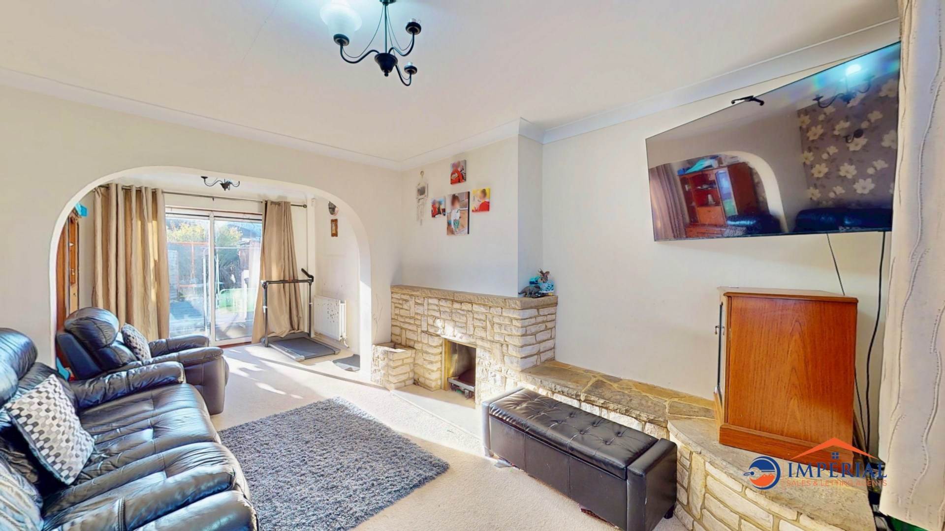 Lower less road Slough, Image 28