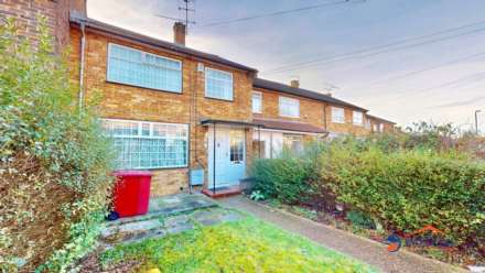 Lower less road Slough, Image 2