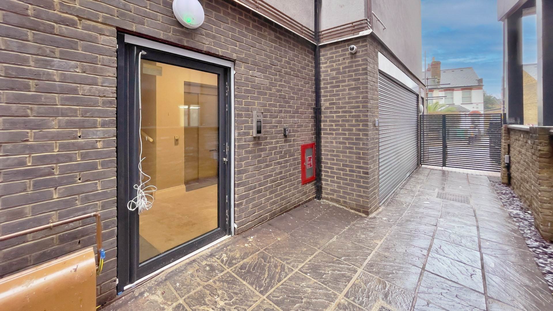 Hanworth Road, Hounslow, Image 21