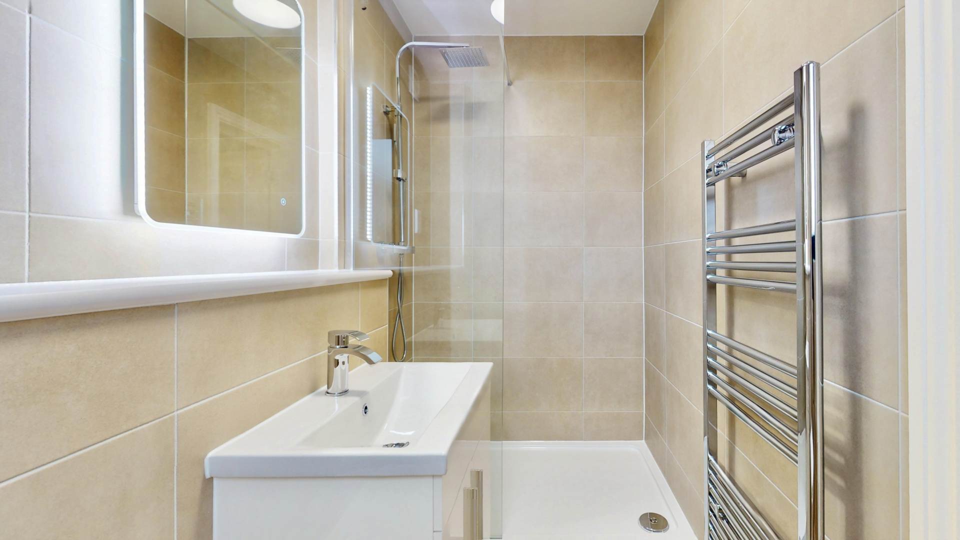 Hanworth Road, Hounslow, Image 5