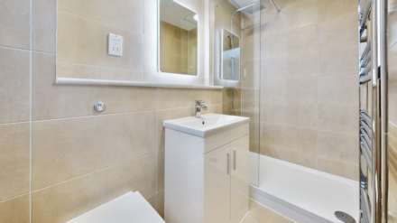 Hanworth Road, Hounslow, Image 17